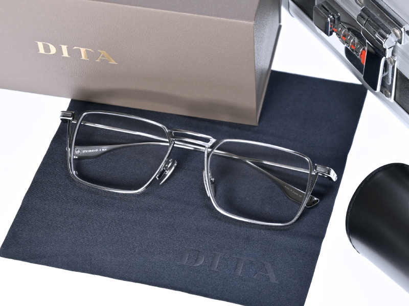 DITA 《 DTX-125-LINDSTRUM 》
