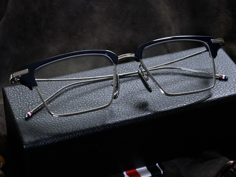 THOM BROWNE 《TBX-422 》